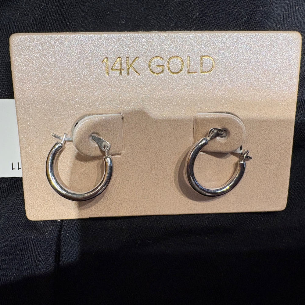 14k White Gold Hoop Earrings